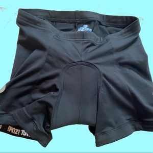 Pearl Izumi bike shorts , Size S - never used